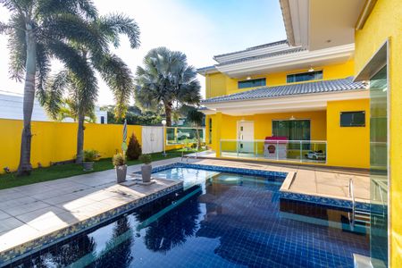 Casa de condomínio para alugar com 600m², 6 quartos e 4 vagasÁrea comum - Piscina