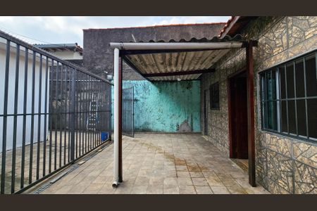 Casa para alugar com 47m², 1 quarto e sem vagaQuintal