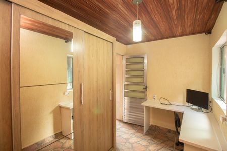 Casa à venda com 270m², 4 quartos e 2 vagasQuarto 2