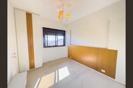 Apartamento à venda com 191m², 4 quartos e 3 vagasSuíte 2