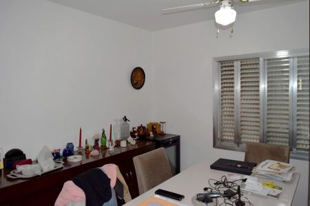 Apartamento à venda com 67m², 2 quartos e 1 vagaSala de jantar