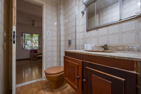 Apartamento à venda com 67m², 2 quartos e 1 vagaBanheiro