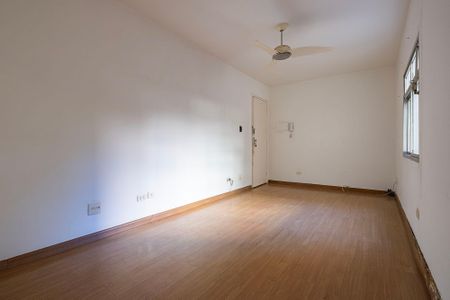 Sala 1 de apartamento à venda com 2 quartos, 67m² em Vila Madalena, São Paulo