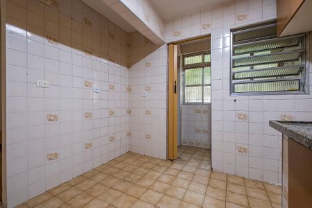 Apartamento à venda com 67m², 2 quartos e 1 vagaCozinha