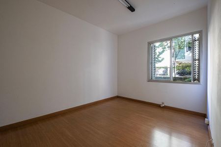 Apartamento à venda com 67m², 2 quartos e 1 vagaQuarto 2