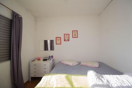 Casa à venda com 300m², 3 quartos e 2 vagas Casa à venda com 300m², 3 quartos e 2 vagasQuarto 2