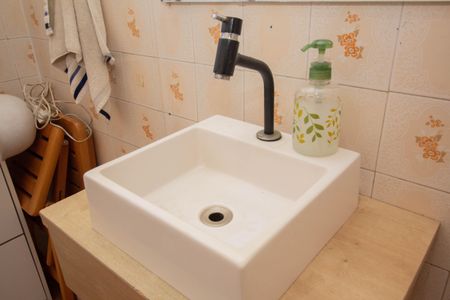 Casa à venda com 300m², 3 quartos e 2 vagas Casa à venda com 300m², 3 quartos e 2 vagasBanheiro 1