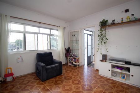 Casa à venda com 300m², 3 quartos e 2 vagas Casa à venda com 300m², 3 quartos e 2 vagasSala de Estar