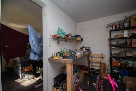 Casa à venda com 300m², 3 quartos e 2 vagas Casa à venda com 300m², 3 quartos e 2 vagasEdícula