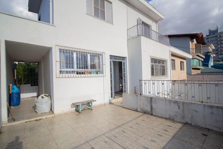 Casa à venda com 300m², 3 quartos e 2 vagas Casa à venda com 300m², 3 quartos e 2 vagasÁrea Externa