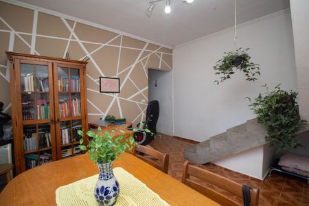 Casa à venda com 300m², 3 quartos e 2 vagas Casa à venda com 300m², 3 quartos e 2 vagasSala de Jantar