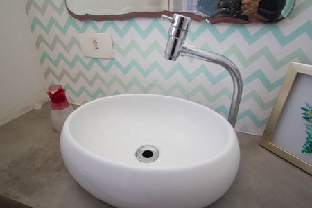 Casa à venda com 300m², 3 quartos e 2 vagas Casa à venda com 300m², 3 quartos e 2 vagasLavabo