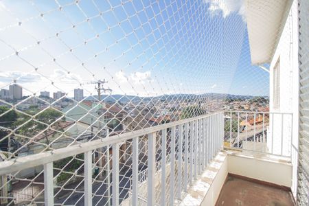 Casa à venda com 300m², 3 quartos e 2 vagas Casa à venda com 300m², 3 quartos e 2 vagasVaranda Quarto 1