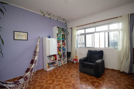 Casa à venda com 300m², 3 quartos e 2 vagas Casa à venda com 300m², 3 quartos e 2 vagasSala de Estar