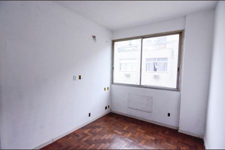 Apartamento à venda com 125m², 4 quartos e 2 vagasQuarto 1