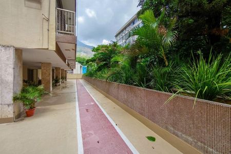 Apartamento à venda com 125m², 4 quartos e 2 vagasÁrea comum - Playground