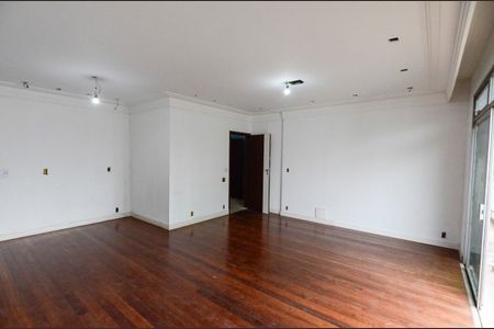 Sala de apartamento à venda com 4 quartos, 125m² em Tijuca, Rio de Janeiro