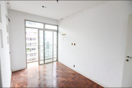 Apartamento à venda com 125m², 4 quartos e 2 vagasQuarto 3
