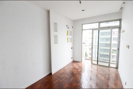 Apartamento à venda com 125m², 4 quartos e 2 vagasQuarto 3