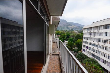Varanda de apartamento à venda com 4 quartos, 125m² em Tijuca, Rio de Janeiro