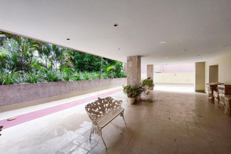 Apartamento à venda com 125m², 4 quartos e 2 vagasÁrea comum - Playground