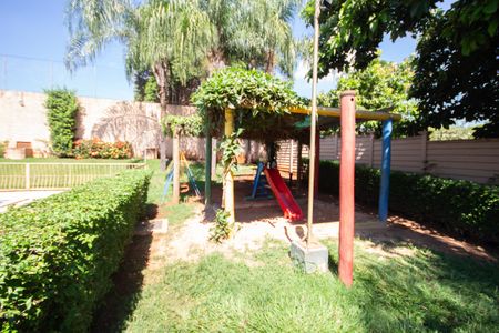 Apartamento para alugar com 48m², 2 quartos e 1 vagaÁrea comum - Playground