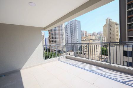Apartamento à venda com 72m², 2 quartos e 1 vaga Apartamento à venda com 72m², 2 quartos e 1 vagaVaranda