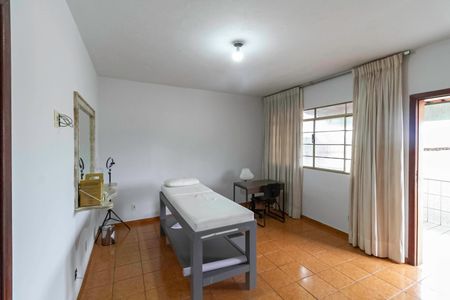 Casa à venda com 231m², 4 quartos e 4 vagas Casa à venda com 231m², 4 quartos e 4 vagasSuíte 3