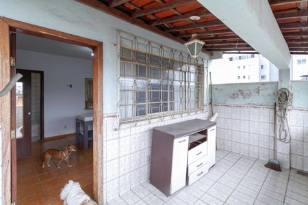 Casa à venda com 231m², 4 quartos e 4 vagas Casa à venda com 231m², 4 quartos e 4 vagasVaranda da suíte 3