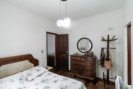 Casa à venda com 231m², 4 quartos e 4 vagas Casa à venda com 231m², 4 quartos e 4 vagasSuíte 1