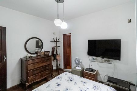 Casa à venda com 231m², 4 quartos e 4 vagas Casa à venda com 231m², 4 quartos e 4 vagasSuíte 1