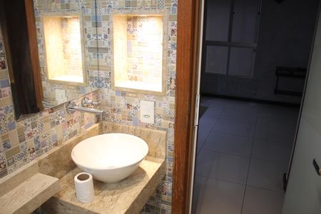 Apartamento para alugar com 62m², 2 quartos e 1 vagaBanheiro