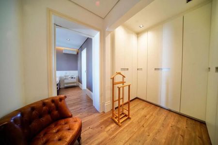 Apartamento à venda com 364m², 4 quartos e 5 vagasFoto 15