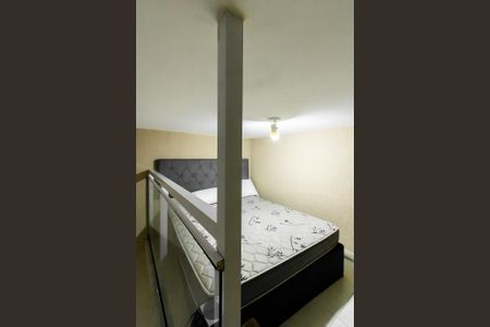 Quarto de kitnet/studio para alugar com 1 quarto, 25m² em Vila Nhocuné, São Paulo