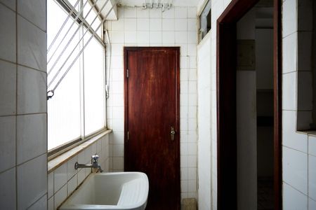 Apartamento para alugar com 68m², 2 quartos e sem vagaÁrea de Serviço