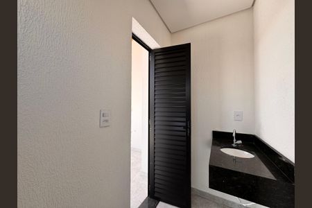 Casa para alugar com 227m², 3 quartos e 2 vagas Casa para alugar com 227m², 3 quartos e 2 vagasBanheiro 2