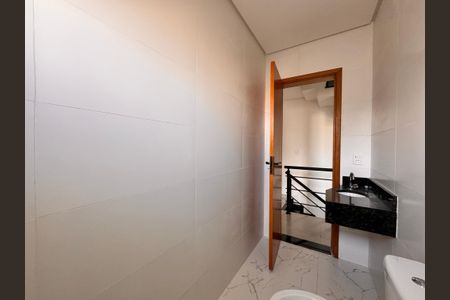 Casa para alugar com 227m², 3 quartos e 2 vagas Casa para alugar com 227m², 3 quartos e 2 vagasBanheiro