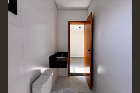 Casa para alugar com 227m², 3 quartos e 2 vagas Casa para alugar com 227m², 3 quartos e 2 vagasBanheiro da suíte