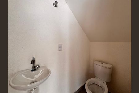 Casa para alugar com 227m², 3 quartos e 2 vagas Casa para alugar com 227m², 3 quartos e 2 vagasLavabo 2