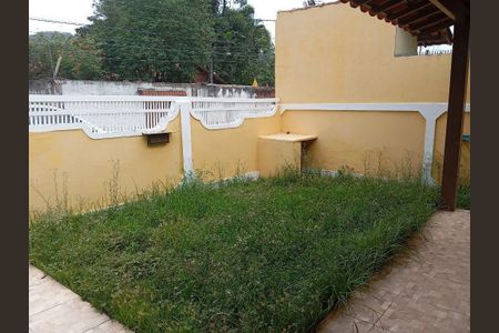 Casa à venda com 243m², 3 quartos e 2 vagas