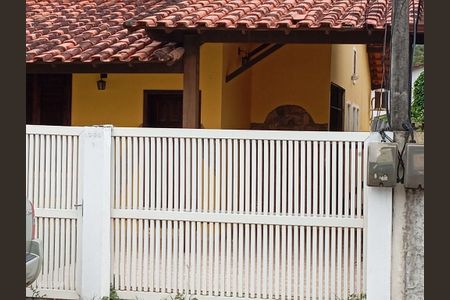 Casa à venda com 243m², 3 quartos e 2 vagas