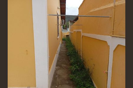 Casa à venda com 243m², 3 quartos e 2 vagas