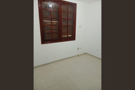 Casa à venda com 243m², 3 quartos e 2 vagas