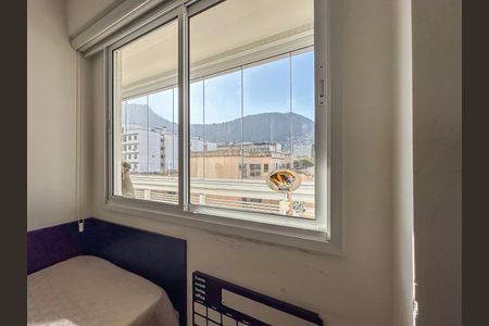 Apartamento à venda com 102m², 4 quartos e 2 vagasQuarto 1