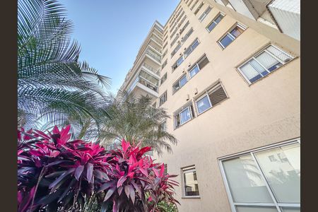 Apartamento à venda com 102m², 4 quartos e 2 vagasÁrea comum