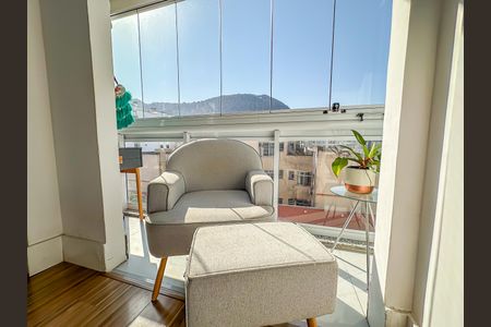 Apartamento à venda com 102m², 4 quartos e 2 vagasSuíte