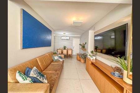 Apartamento à venda com 102m², 4 quartos e 2 vagasSala