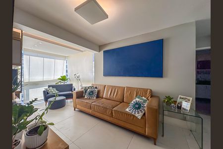 Apartamento à venda com 102m², 4 quartos e 2 vagasSala