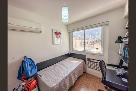 Apartamento à venda com 102m², 4 quartos e 2 vagasQuarto 1
