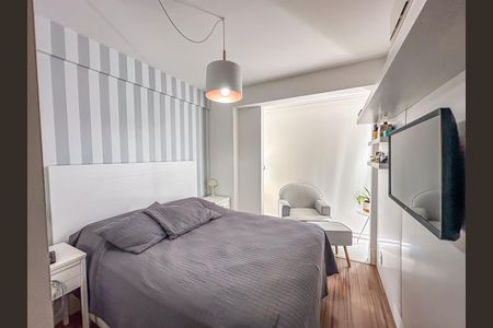 Apartamento à venda com 102m², 4 quartos e 2 vagasSuíte